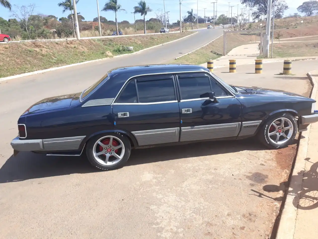 Opala - Foto da lateral passageiro